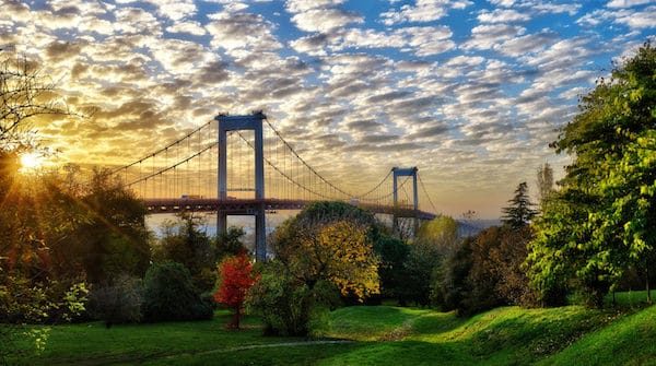 Le pont de Tancarville, situé en Normandie, en France