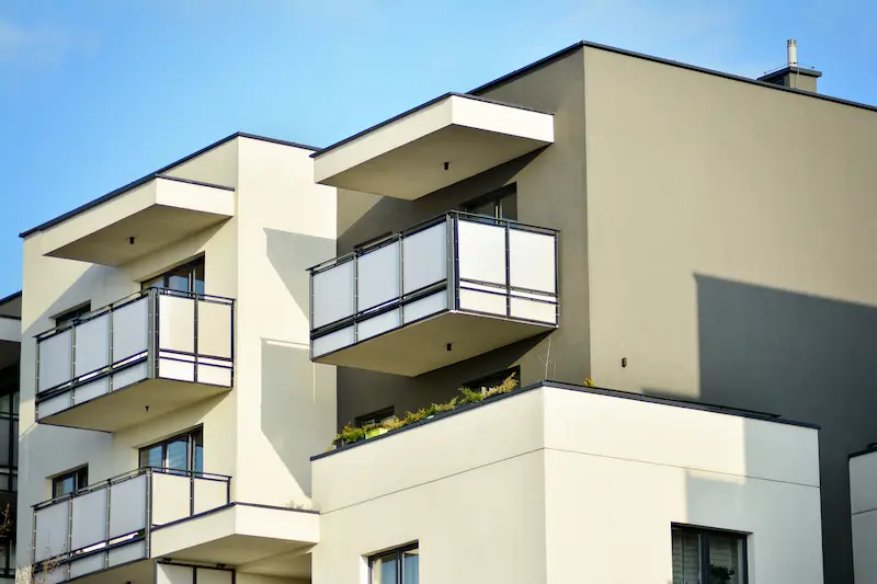 Projet immobilier neuf en cours de finition, parfait pour investir dans du neuf à Vannes et accéder à une forte valorisation future.