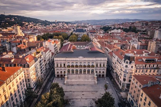 Un achat immeuble de rapport Saint-Etienne pour expatrié