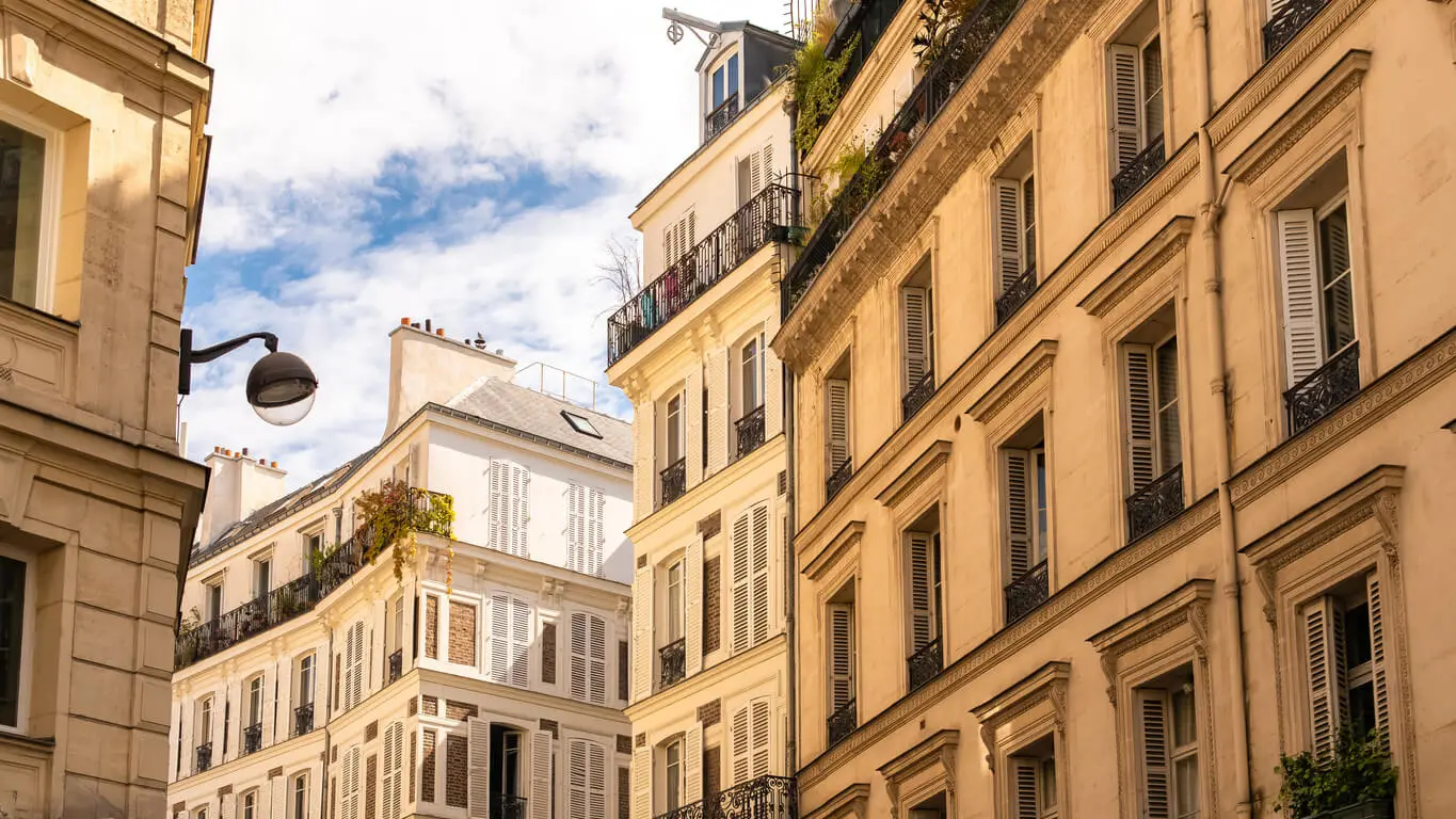 Guide pour financer un bien immobilier à l'étranger