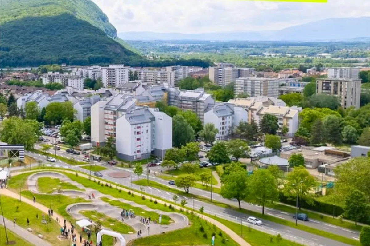 Une vue à Annemasse promettant une rentabilité parfaite aux investisseurs immobiliers expatriés