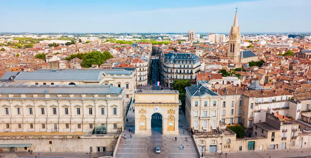Appartements et petites surfaces dans les quartiers étudiants de Montpellier, avec forte demande locative et proximité des campus