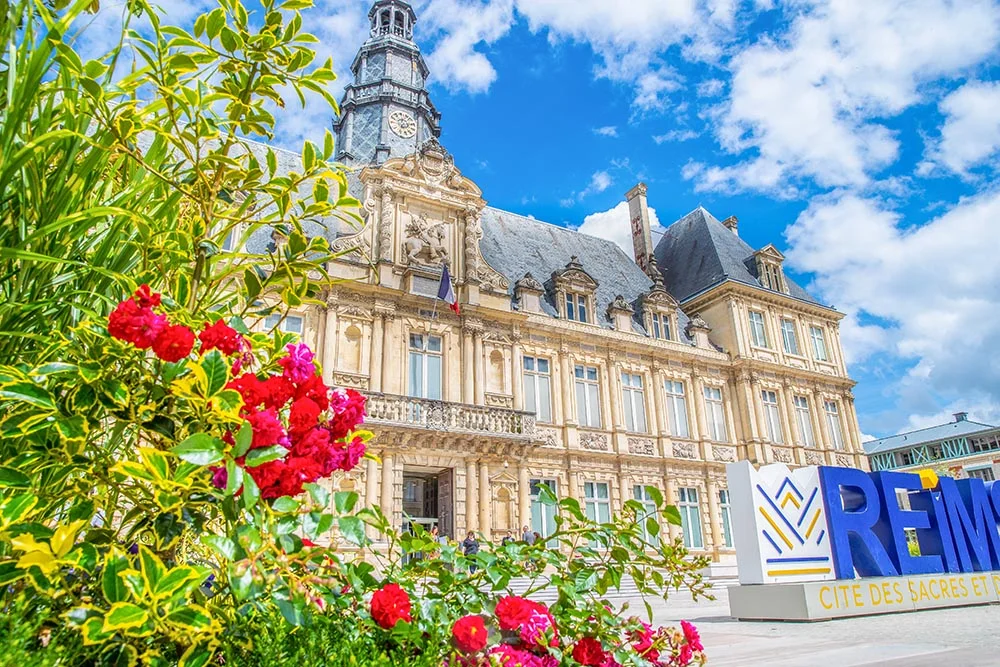 Vue de la ville de Reims montrant à quel point Reims est parfait pour l'investissement locatif expatrié