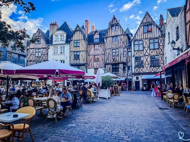 Ville tours avec les quartiers à fort rendement