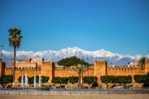 Vue panoramique d'un bien immobilier à petit prix au Maroc.
