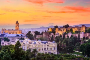 Vue aérienne des villes d'Espagne montrant la beauté des quartiers où investir dans l'immobilier en Espagne.