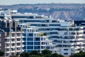 Madrid est un choix évident si vous voulez savoir pourquoi investir en Espagne.