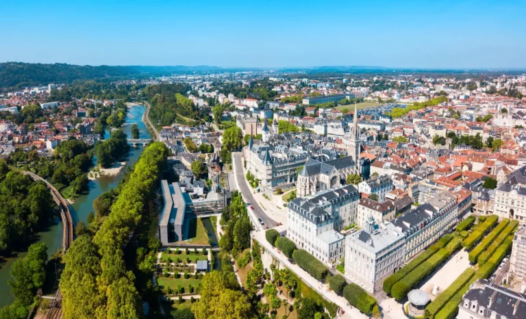 Vérifiez plusieurs villes avant de choisir ou acheter en France investissement locatif.