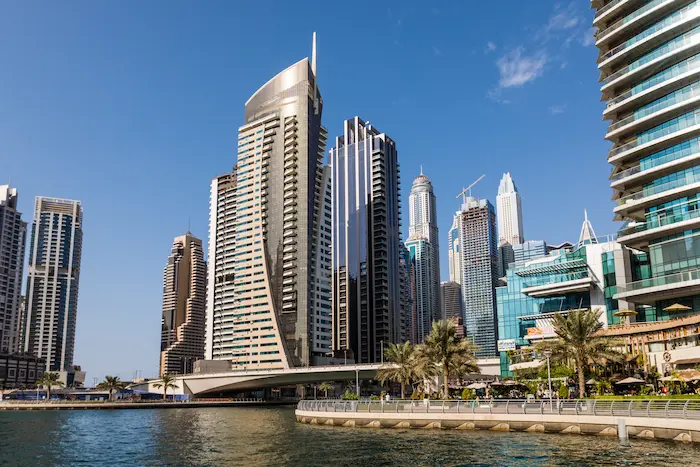Vue de loin des meilleurs appartements à Dubai avec les bonnes rentabilités d'investissement.