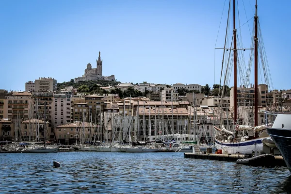 baie-de-marseille Différents points sont à retenir avant de déterminer pourquoi investir à Marseille.