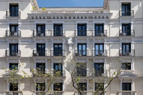 Le choix de ville est important pour investir dans un appartement en Espagne.