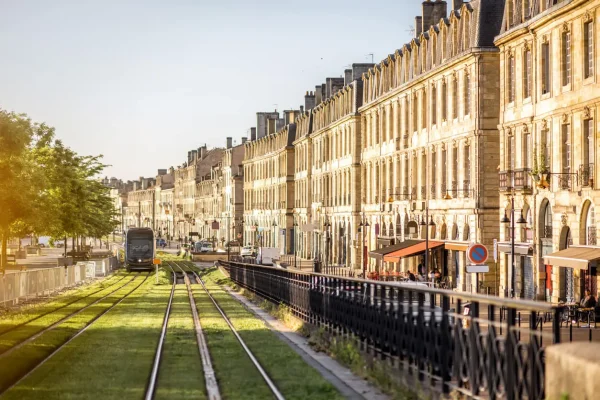 investissement-locatif-a-bordeaux Choisissez bien le quartier pour réaliser votre investissement locatif à Bordeaux.