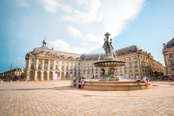 investissement-locatif-a-bordeaux N'hésitez pas à demander des conseils pour réussir votre investissement locatif à Bordeaux.